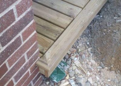 End finising detail for decking